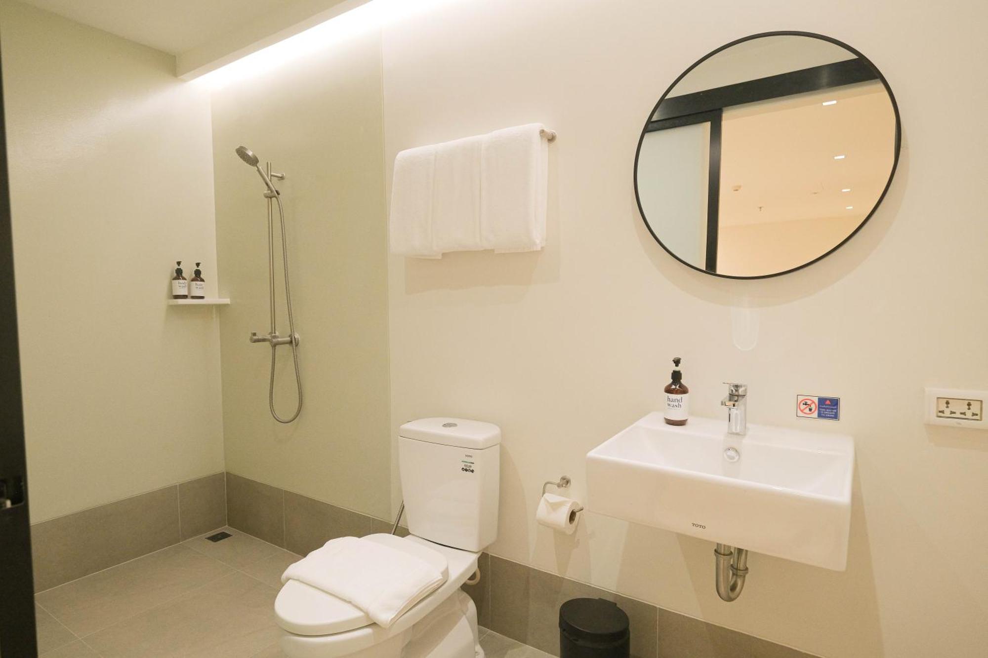 Simplestay Chatuchak, Surestay Collection By Best Western Bangkok Exteriör bild