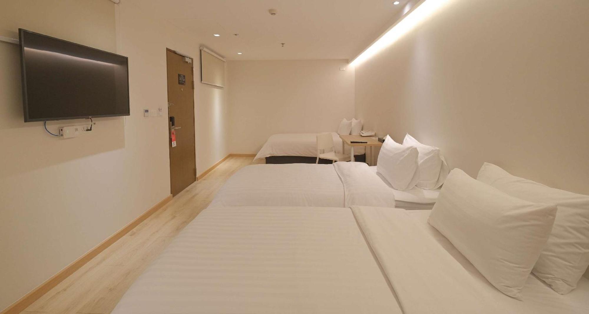 Simplestay Chatuchak, Surestay Collection By Best Western Bangkok Exteriör bild