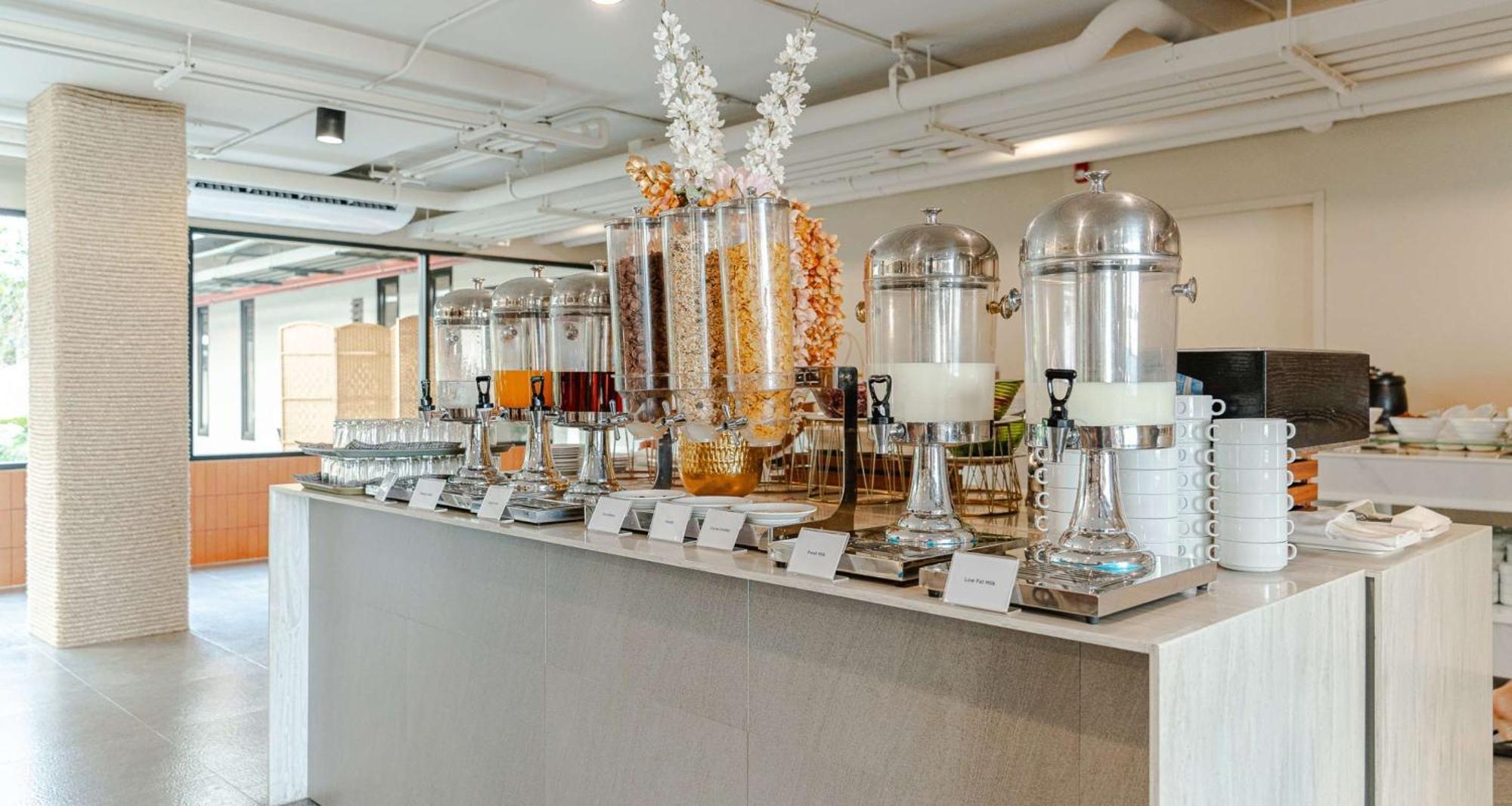 Simplestay Chatuchak, Surestay Collection By Best Western Bangkok Exteriör bild